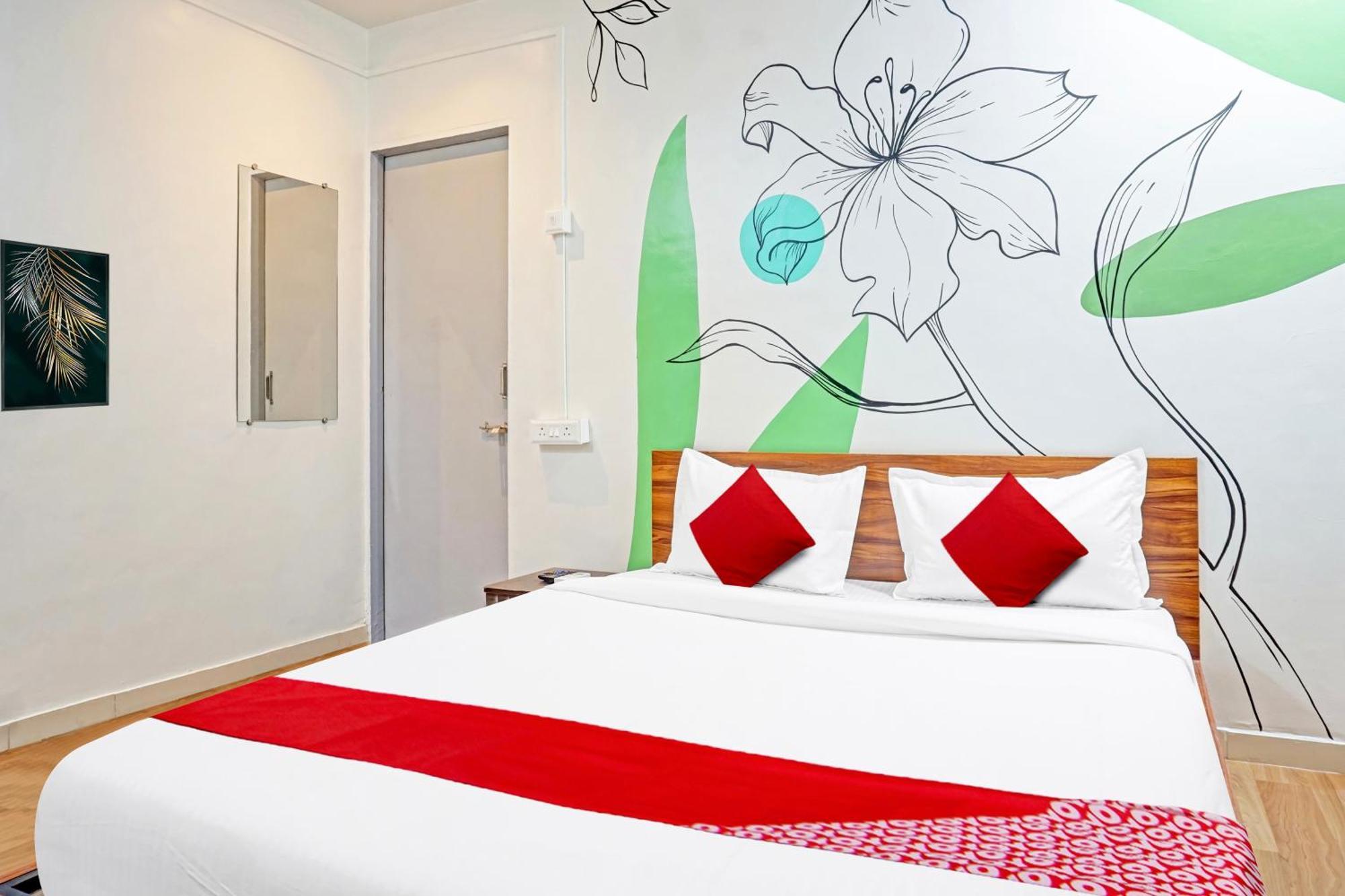 Super Hotel O Aru Sai Pune Dış mekan fotoğraf